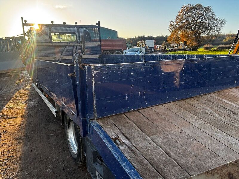 Isuzu N7.5190 7.5 Ton Dropside