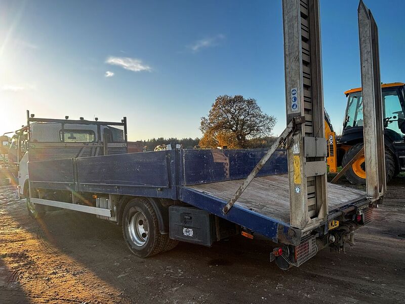 Isuzu N7.5190 7.5 Ton Dropside