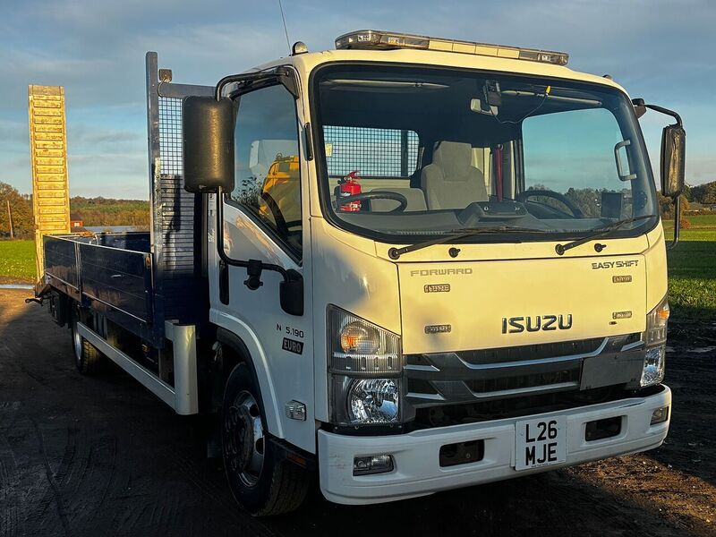Isuzu N7.5190 7.5 Ton Dropside