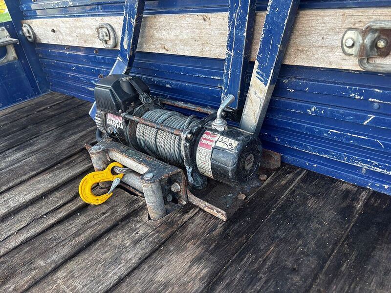 Isuzu N7.5190 7.5 Ton Dropside