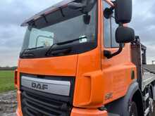 DAF CF 410 Flat with Rear Mounted Atlas Crane 