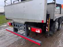 DAF CF 410 Flat with Rear Mounted Atlas Crane 