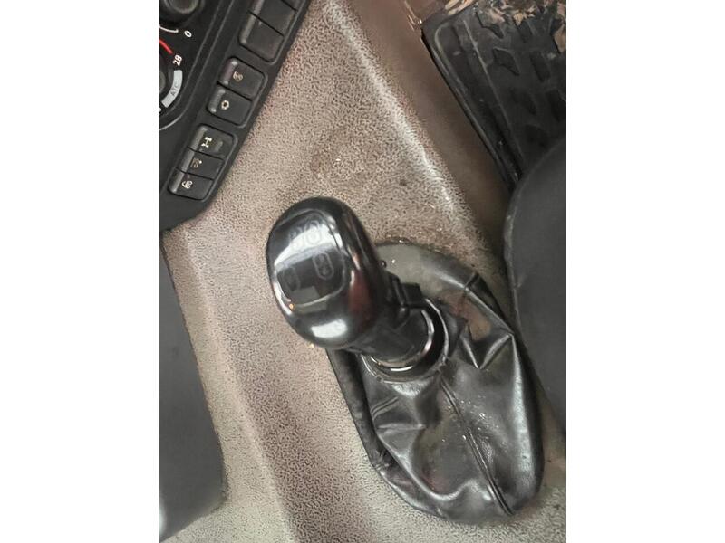 DAF 400 Flat with Rear Mounted Atlas Crane