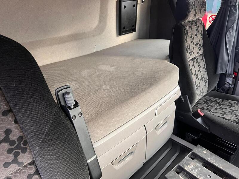 Scania Pet Reg Tractor Unit 