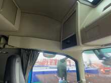 Volvo FH500 Globetrotter Mid Lift Tractor Unit 