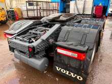 Volvo FH500 Globetrotter Mid Lift Tractor Unit 