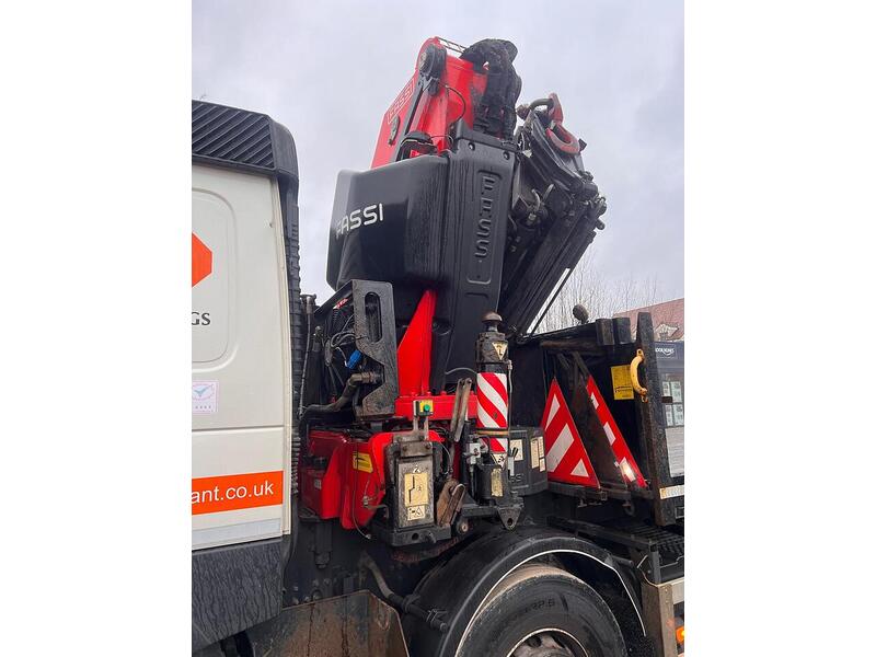 Volvo 460 Fitted with Fassi F660 6 Extension Crane 