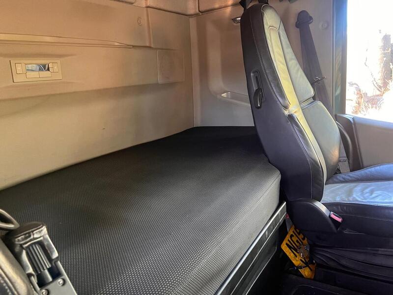 Volvo 540 Tractor Unit