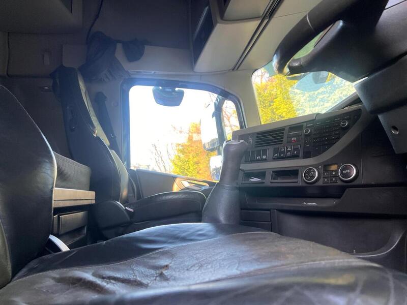 Volvo 540 Tractor Unit