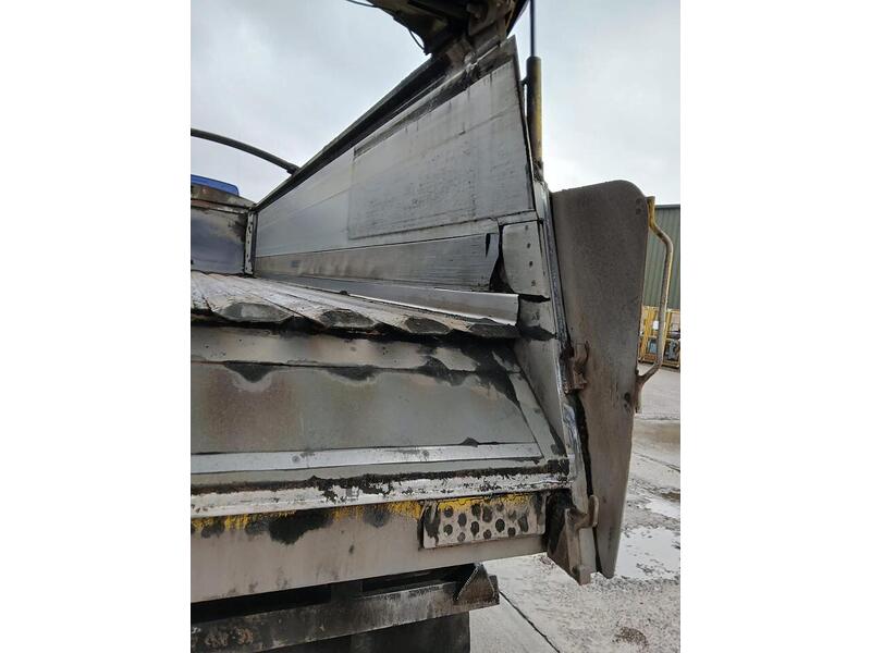 DAF 460 with Titan Walking floor Aggregate Trailer