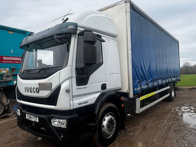 Iveco 180-250 Curtain Side