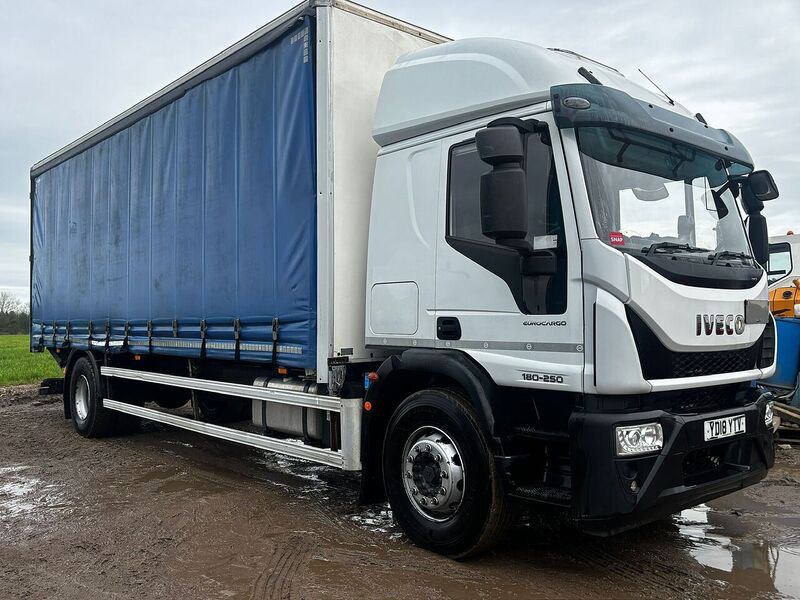 Iveco 180-250 Curtain Side