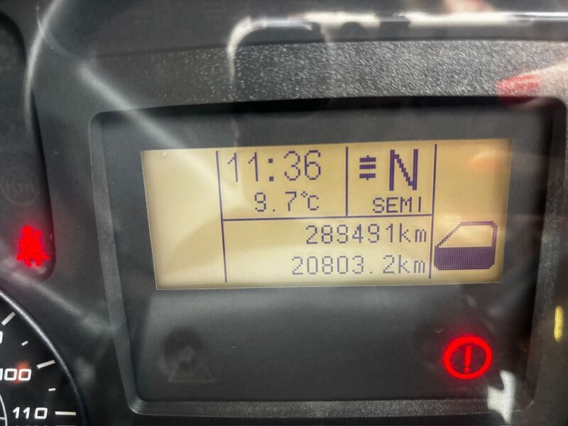 Iveco 180-250 Curtain Side