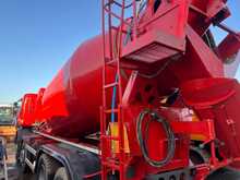 Scania P370 8m3 Hymix Concrete Mixer 