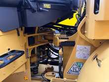 Caterpillar 930M Loading Shovel 