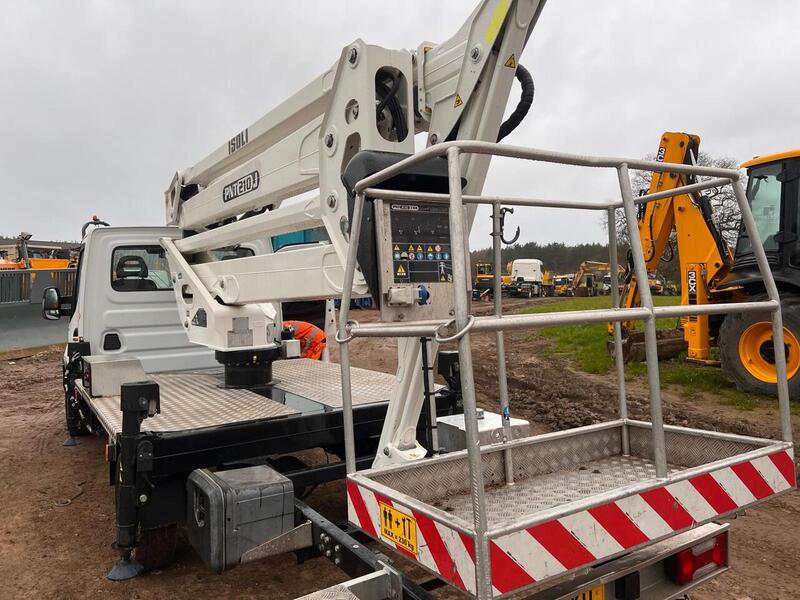 Iveco Fitted with 21m Man Lift