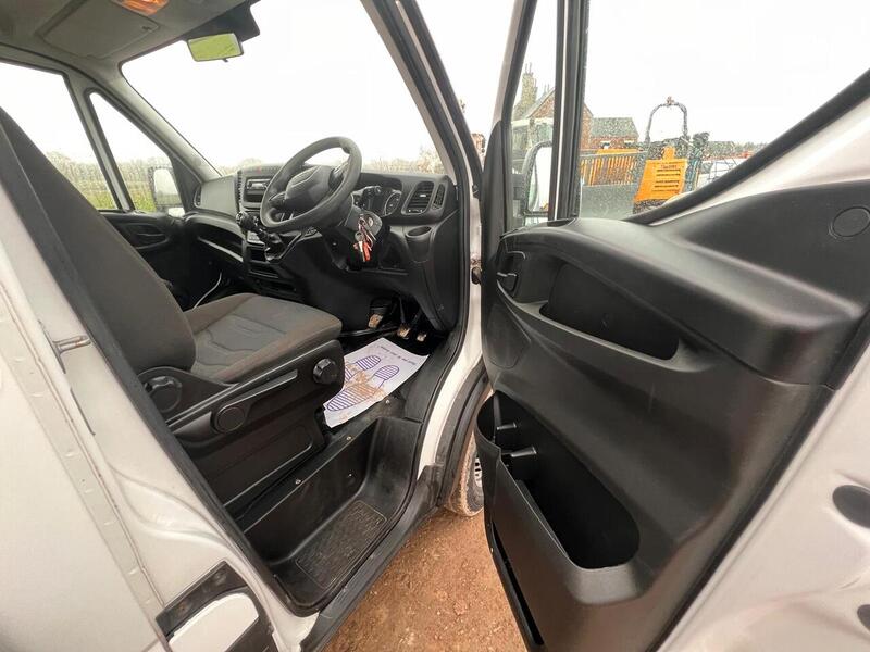 Iveco Fitted with 21m Man Lift