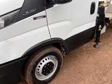 Iveco Daily Fitted with 21m Man Lift 