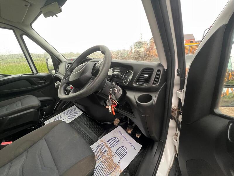 Iveco Fitted with 21m Man Lift