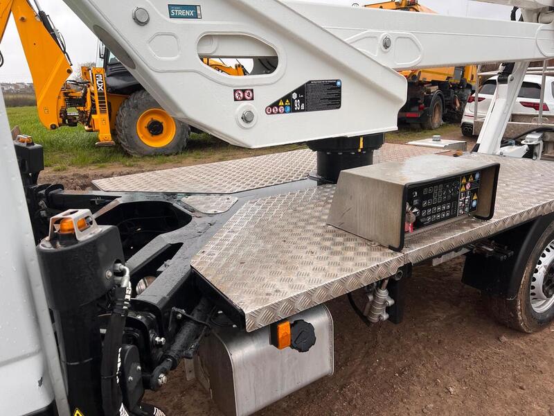 Iveco Fitted with 21m Man Lift