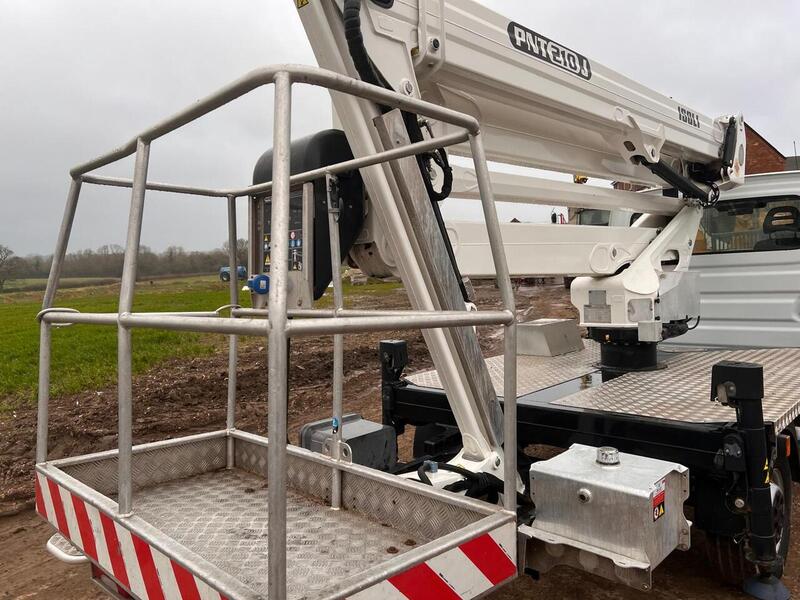 Iveco Fitted with 21m Man Lift