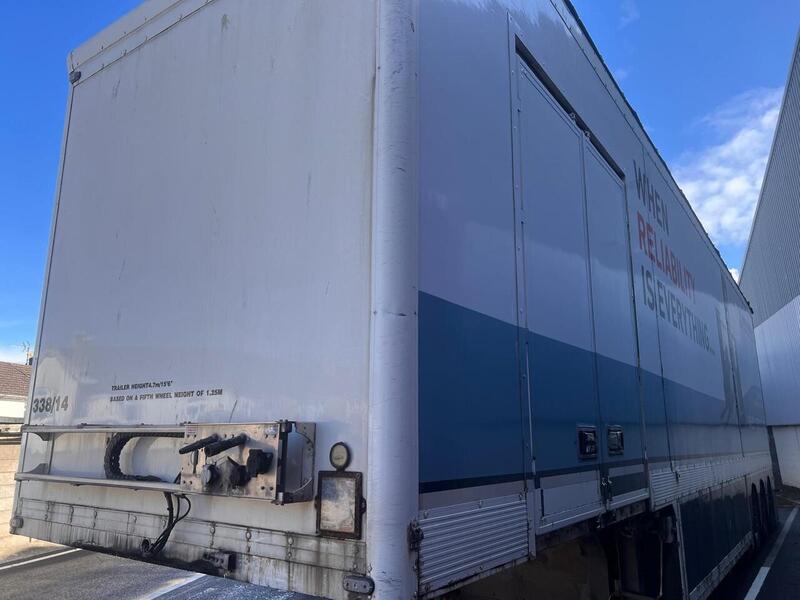 Andover Trailer with Sliding Roof 