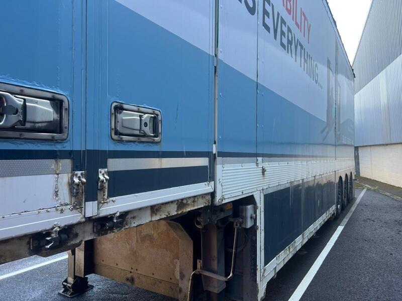 Andover Trailer with Sliding Roof 