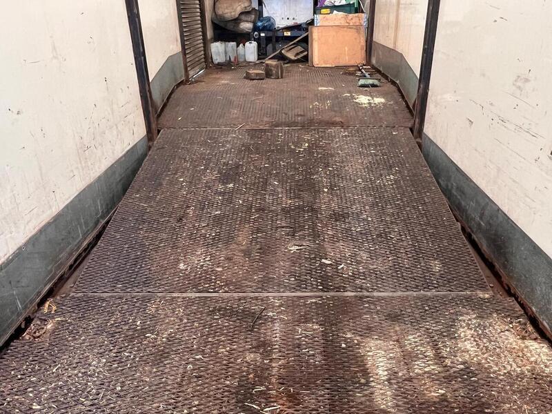 Andover Trailer with Sliding Roof 