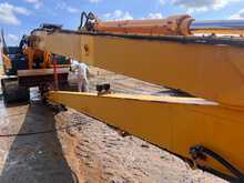 Hyundai 235LCR-9 Excavator 