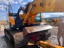 Hyundai 235LCR-9 Excavator 