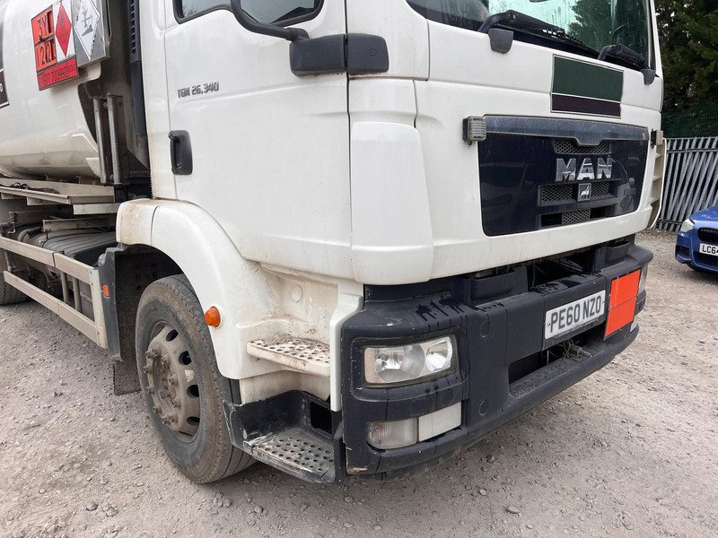 MAN 26.340 Fuel Tanker
