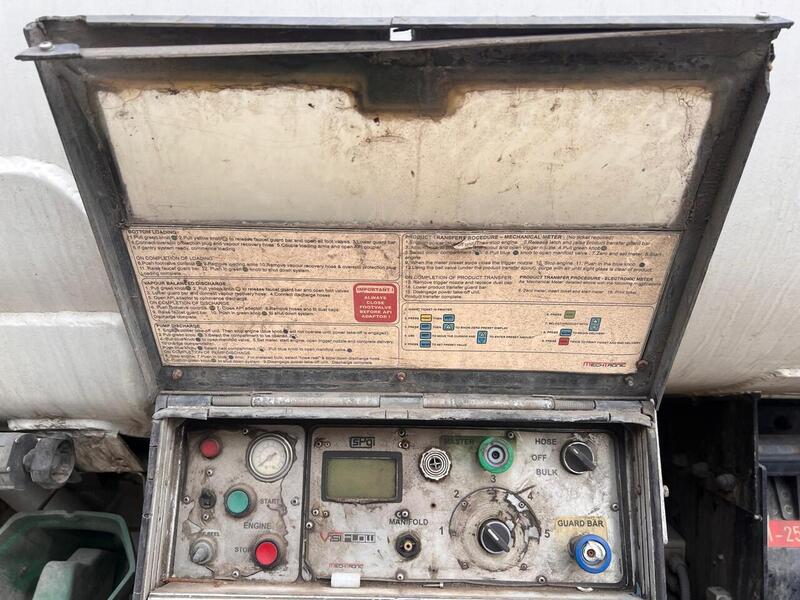 MAN 26.340 Fuel Tanker