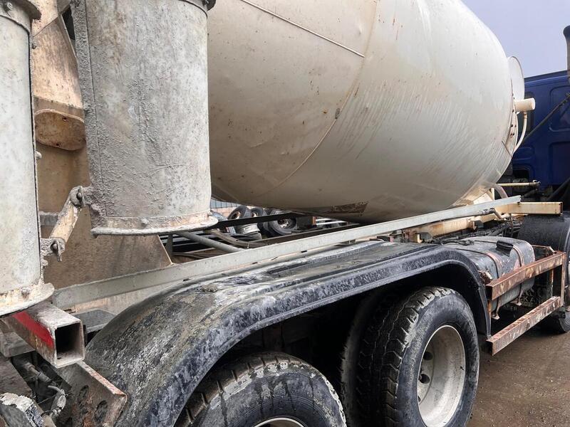 DAF 410 Tipper Mixer Demount