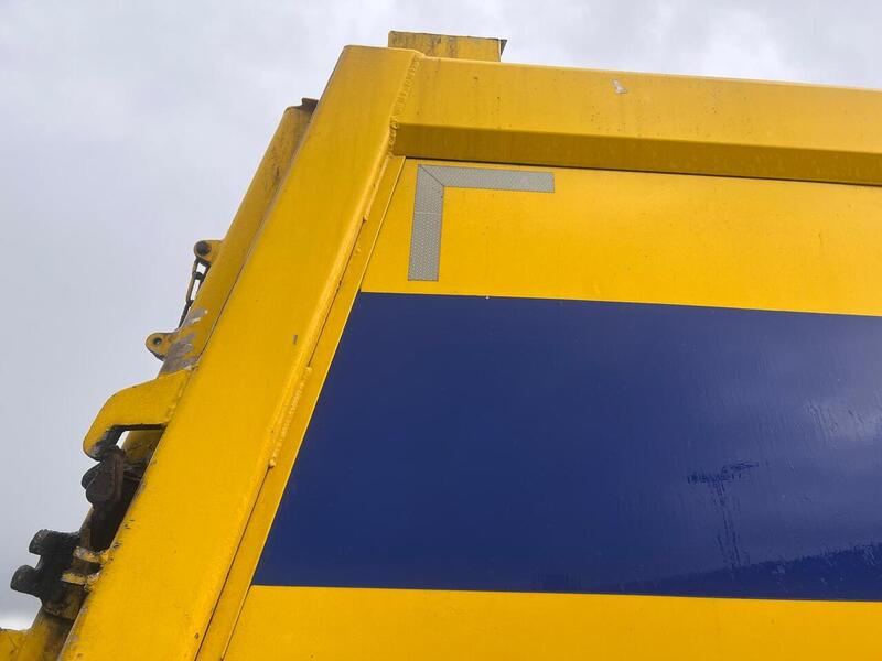 DAF 410 Tipper Mixer Demount