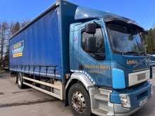 Volvo FL Curtainsider 