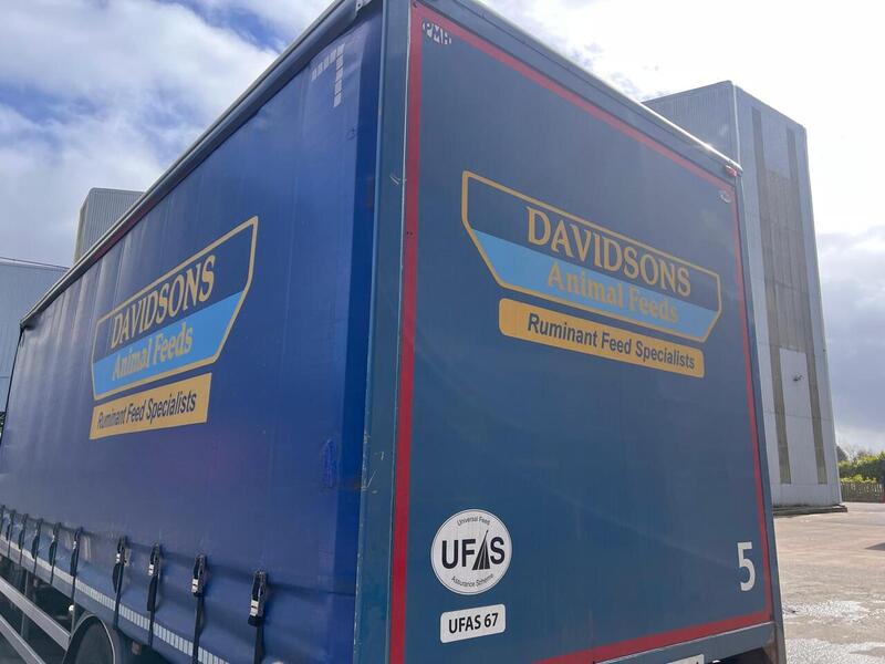 Volvo Curtain Sider 