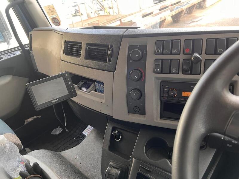 Volvo Curtain Sider 