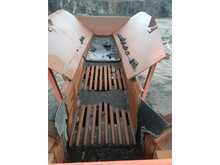 Sandvik UJ440i Tracked Jaw Crusher 