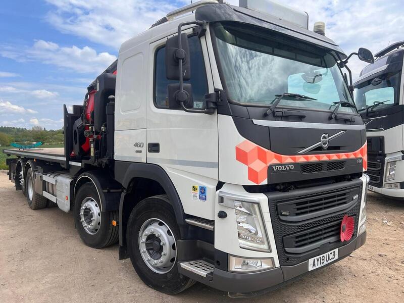 Volvo 460 Fitted with Fassi F660 Crane
