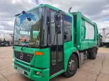 Mercedes-Benz 1824 Refuge Truck 