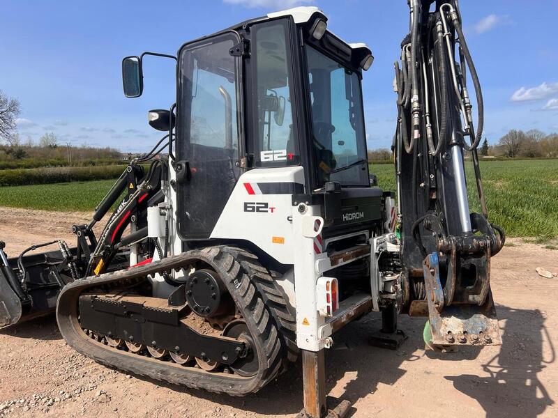 Hidromek Backhoe Loader