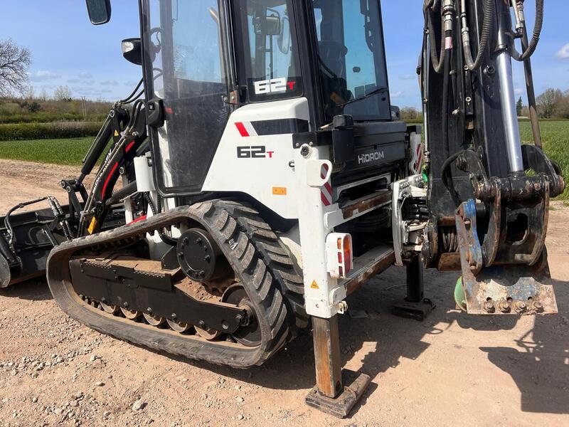 Hidromek Backhoe Loader