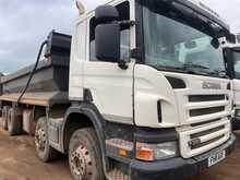 Scania P370 8x4 Tipper 
