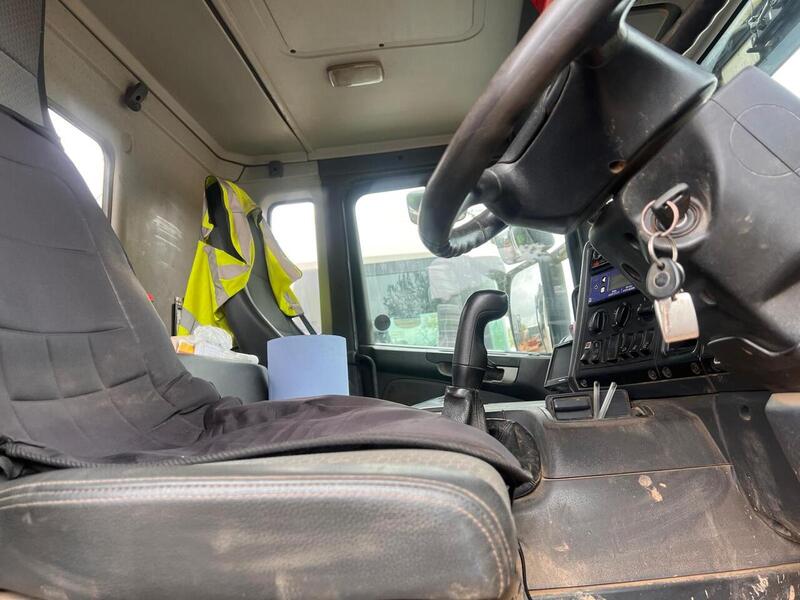 Scania 8x4 Tipper