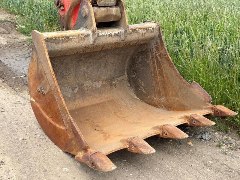 Komatsu Tracked Excavator