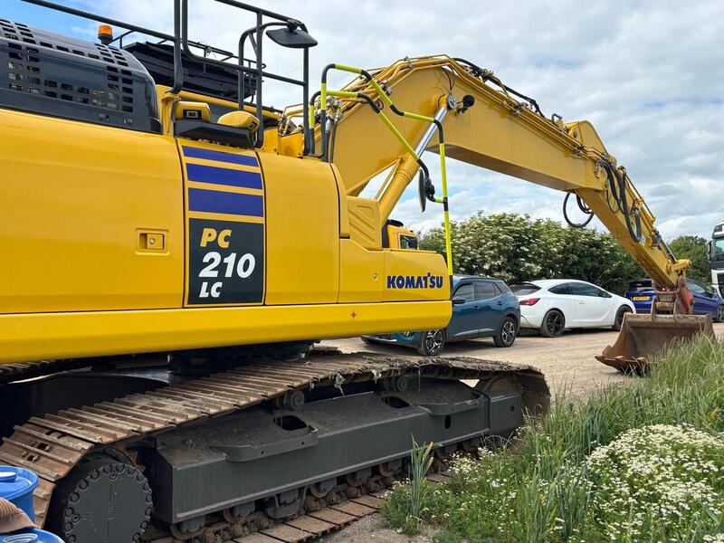 Komatsu Tracked Excavator