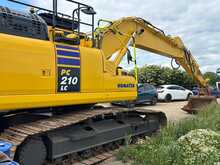 Komatsu PC210 Tracked Excavator 