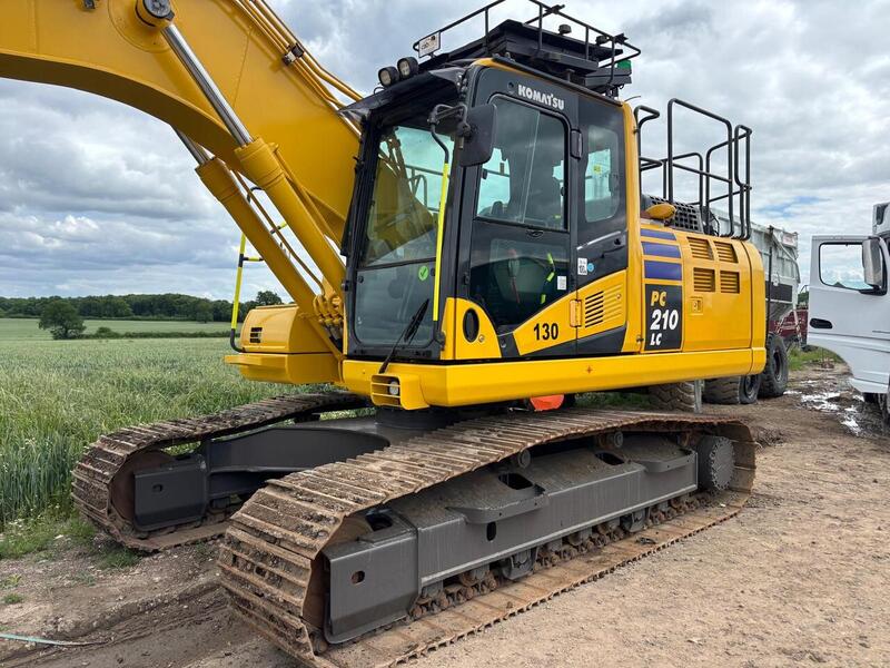 Komatsu Tracked Excavator
