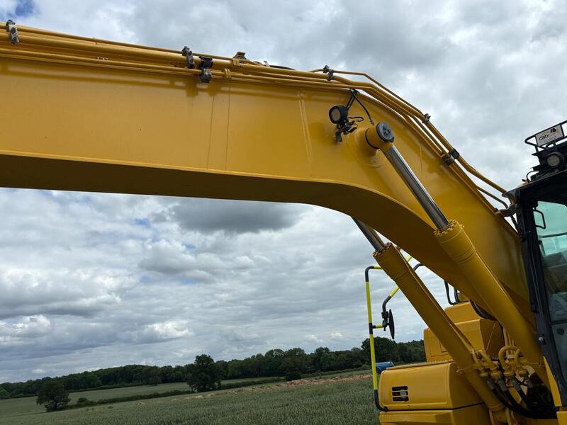 Komatsu Tracked Excavator