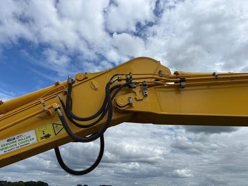 Komatsu Tracked Excavator
